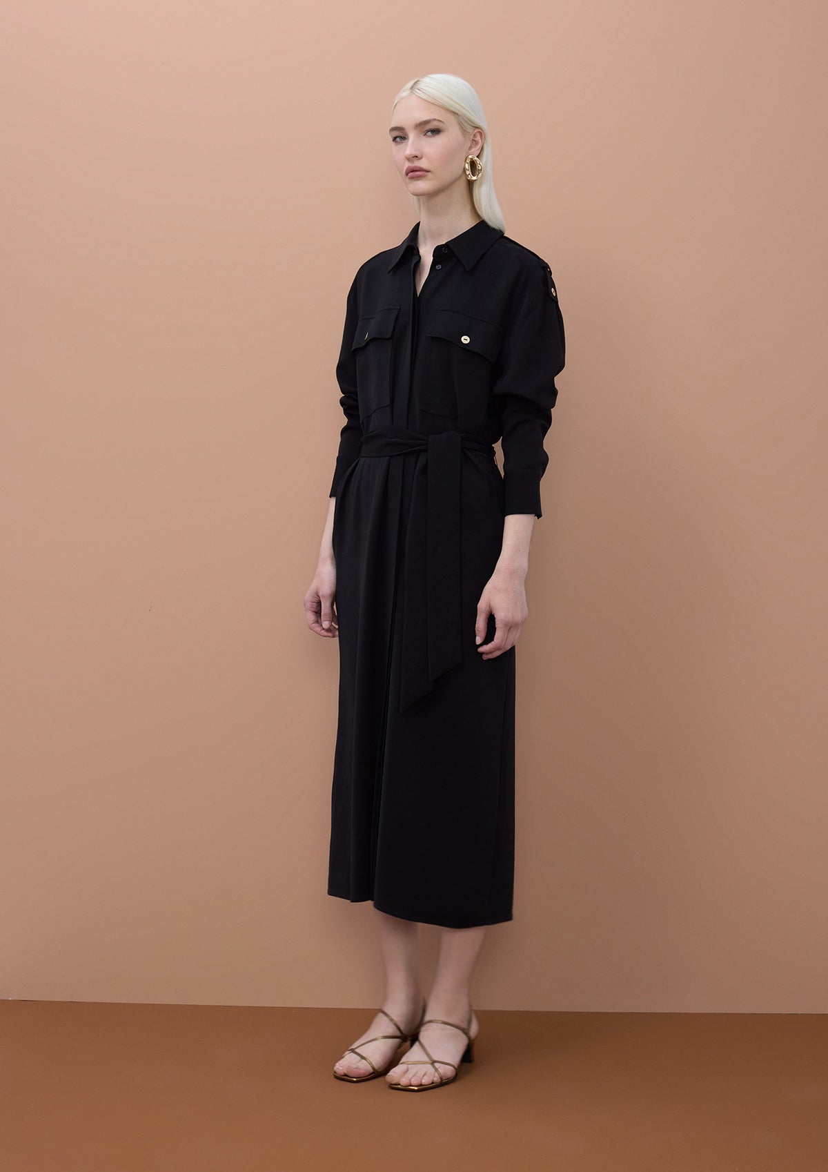 Adjustable long sleeved midi shirt dress