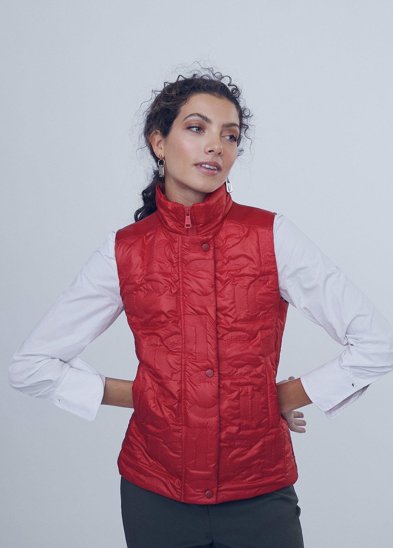 12464008-LC quilted gilet-Red