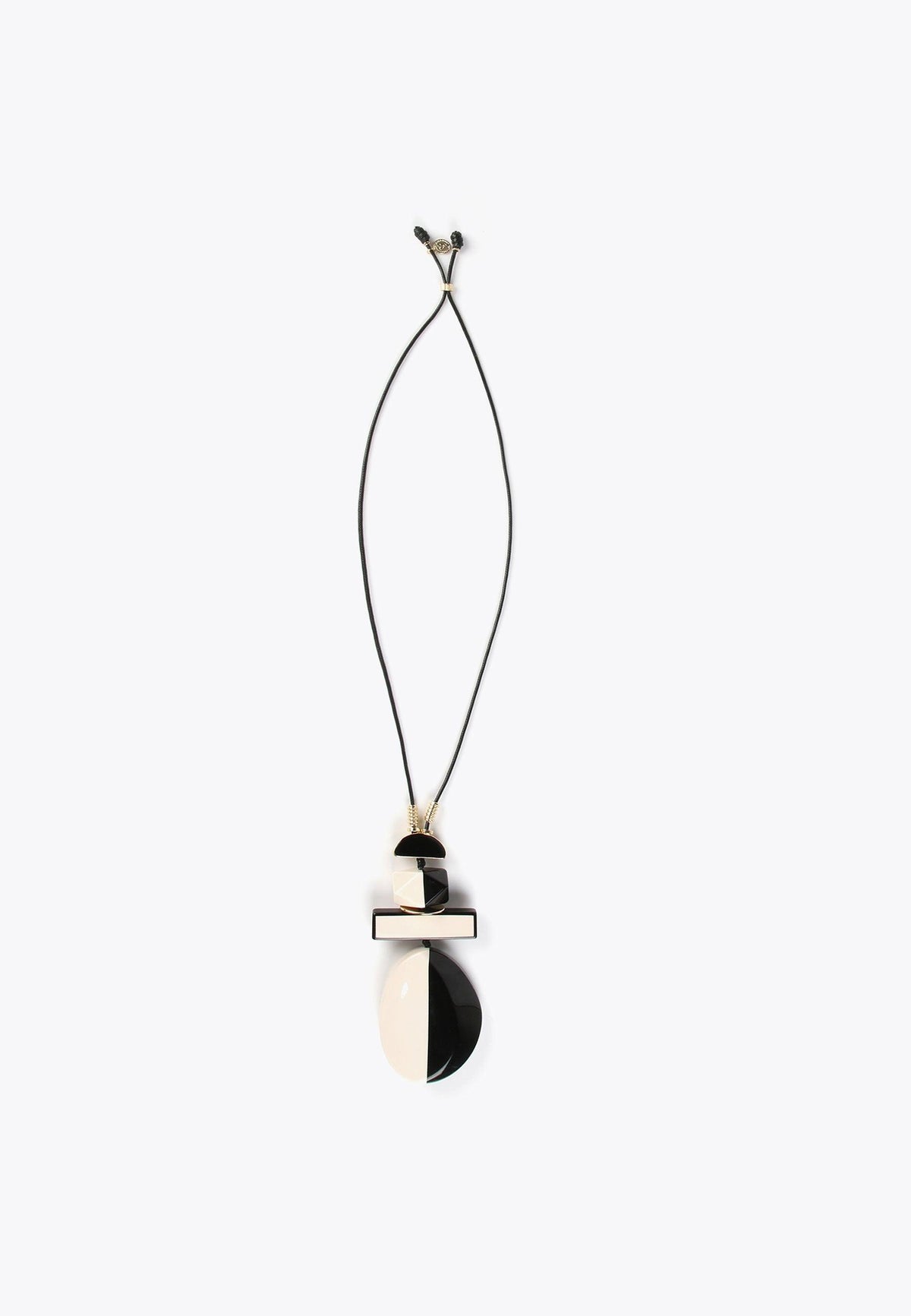 LS2403062-White-Black-Black and white pendant necklace