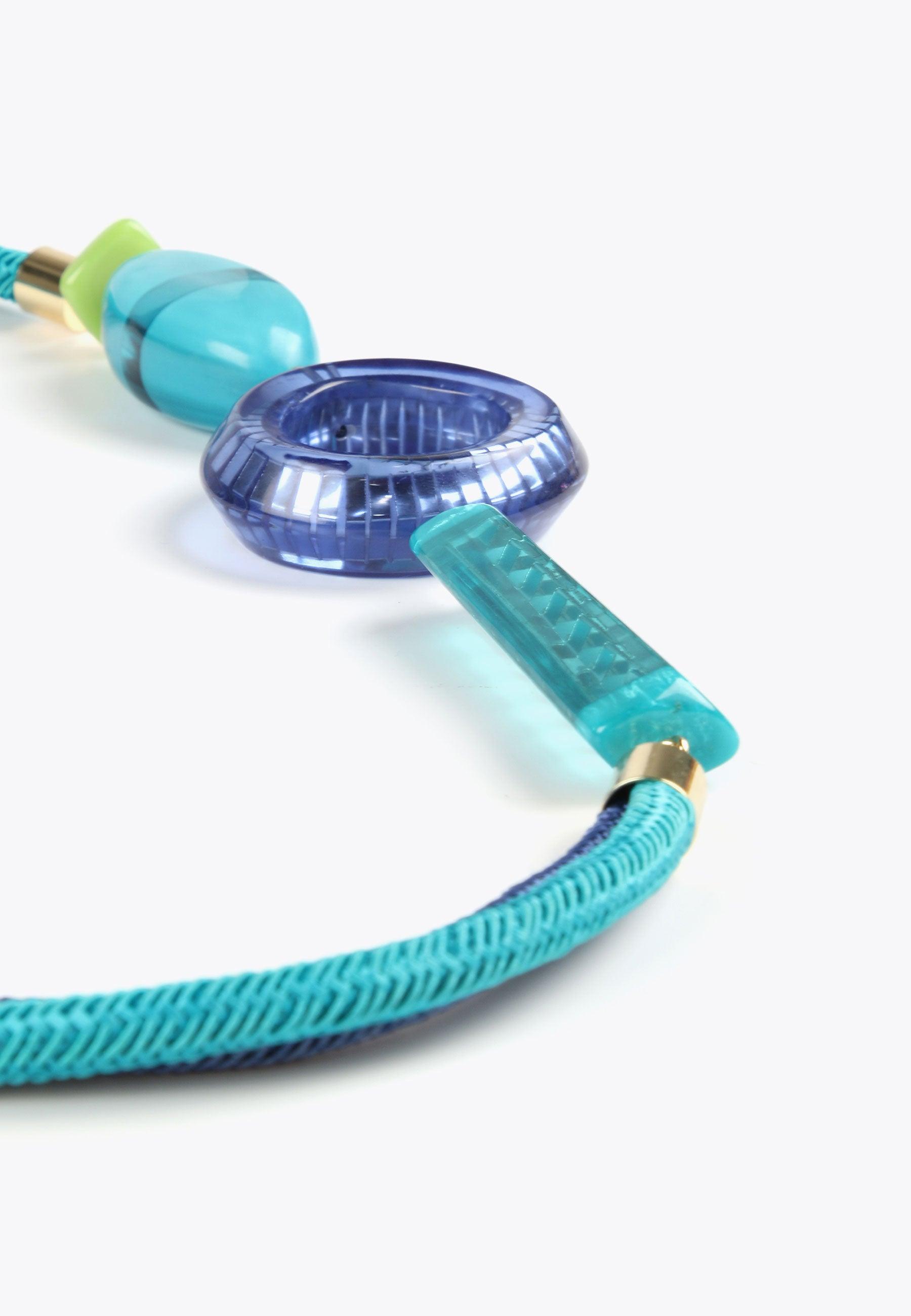 LS2403075-Electric-Blue-Cord necklace in blue tones