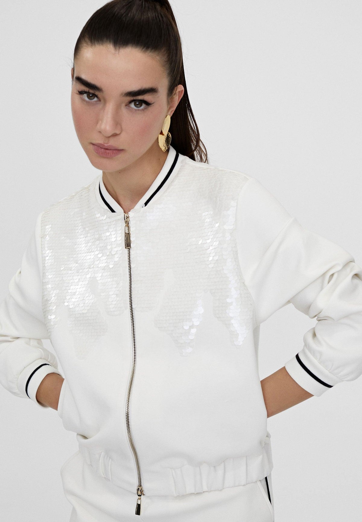 LS2411010-Ecru-Zip-up sweatshirt with sequins