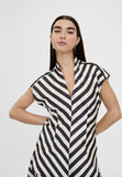 LS2415018-Black-White-Two-tone striped top