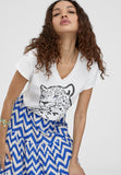 LS2415027-White-T-shirt with positioned tiger