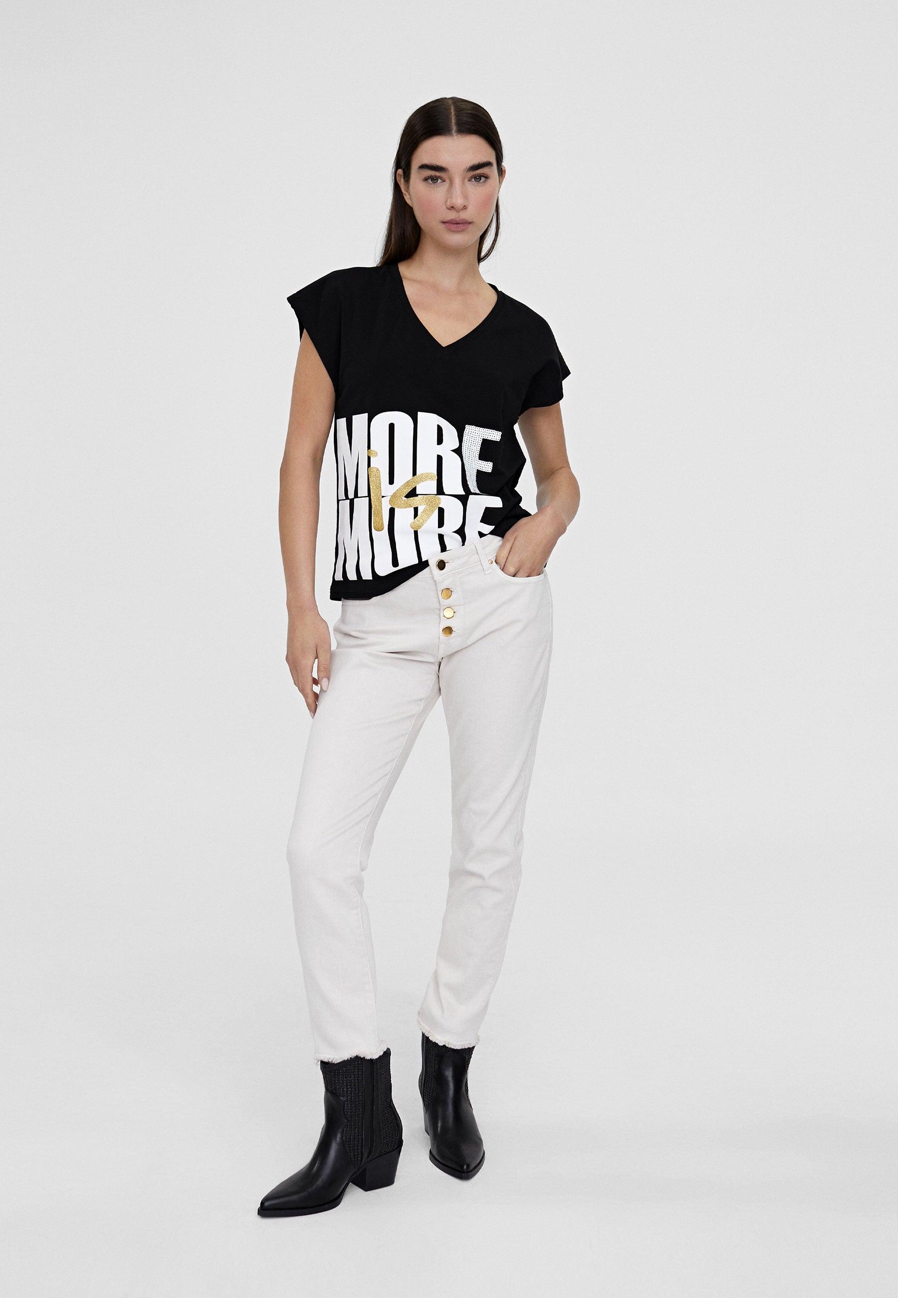 LS2415031-Black-White-T-shirt with more is more positioning