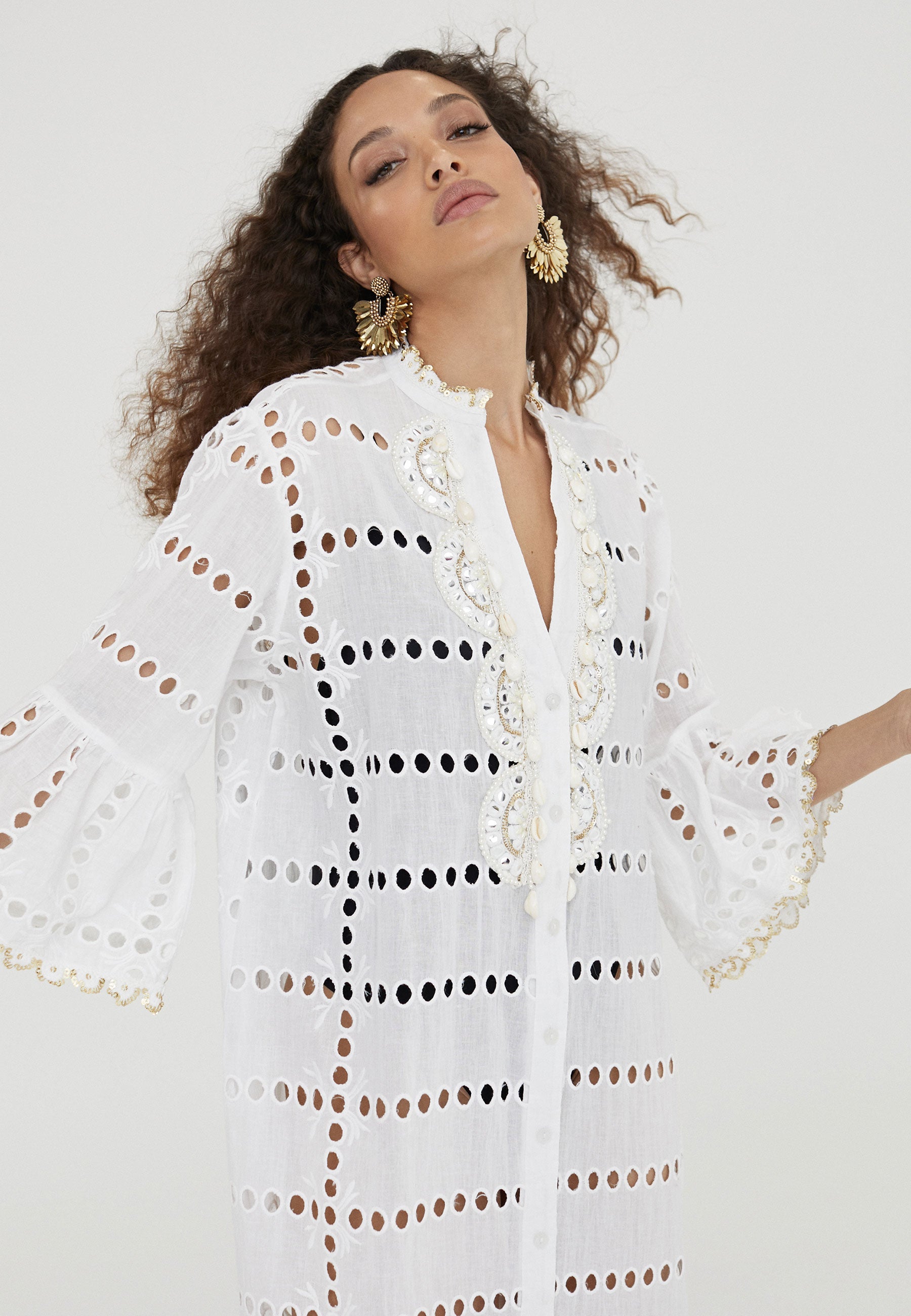 LS2416029-White-Long embroidered caftan