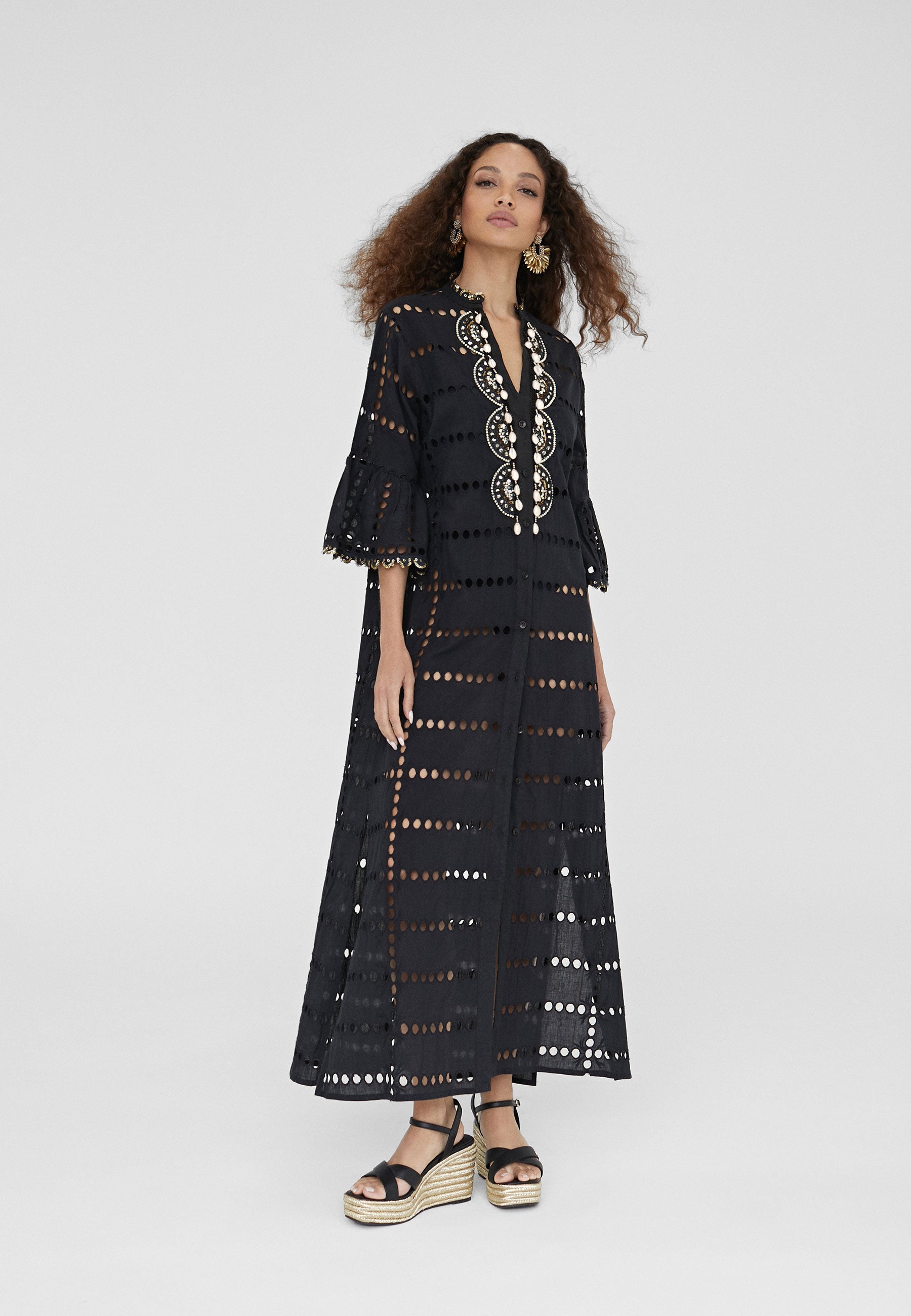 LS2416029-Black-Long embroidered caftan