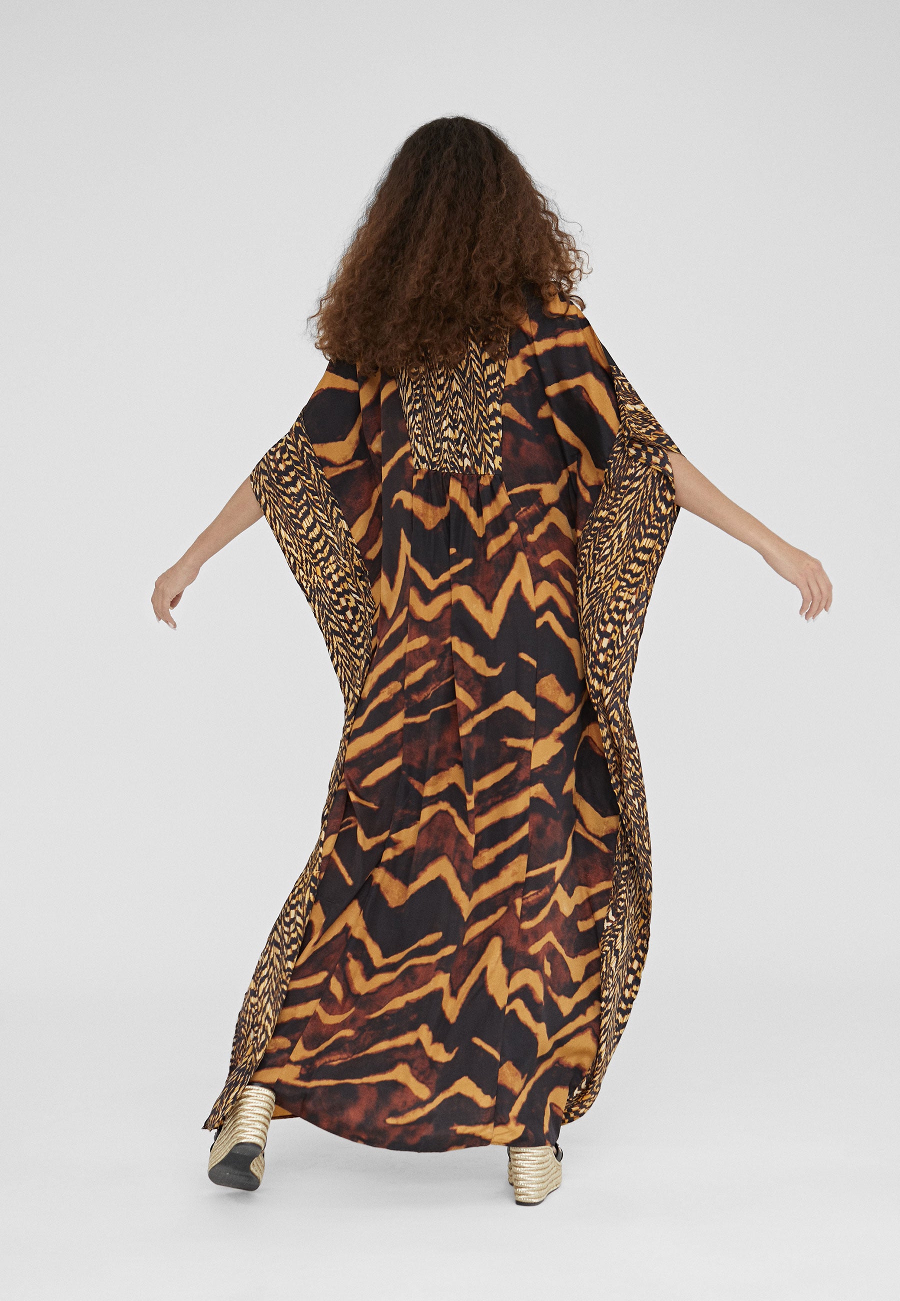 LS2416040-Black-Brown-Long animal print caftan