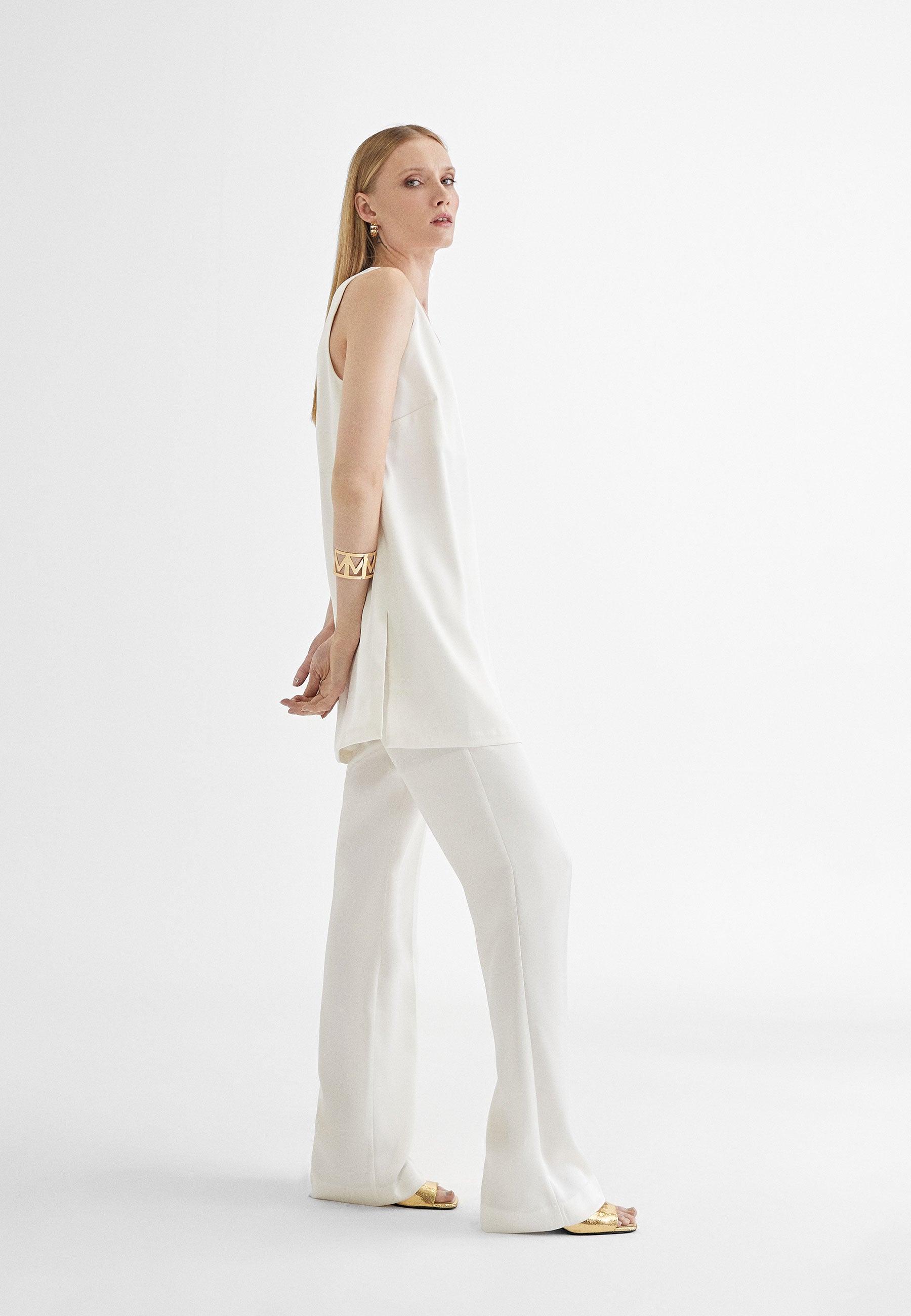 MS2414003-Ecru-Straight flowing trousers